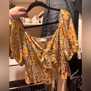 Lost and wonder blouse size Large